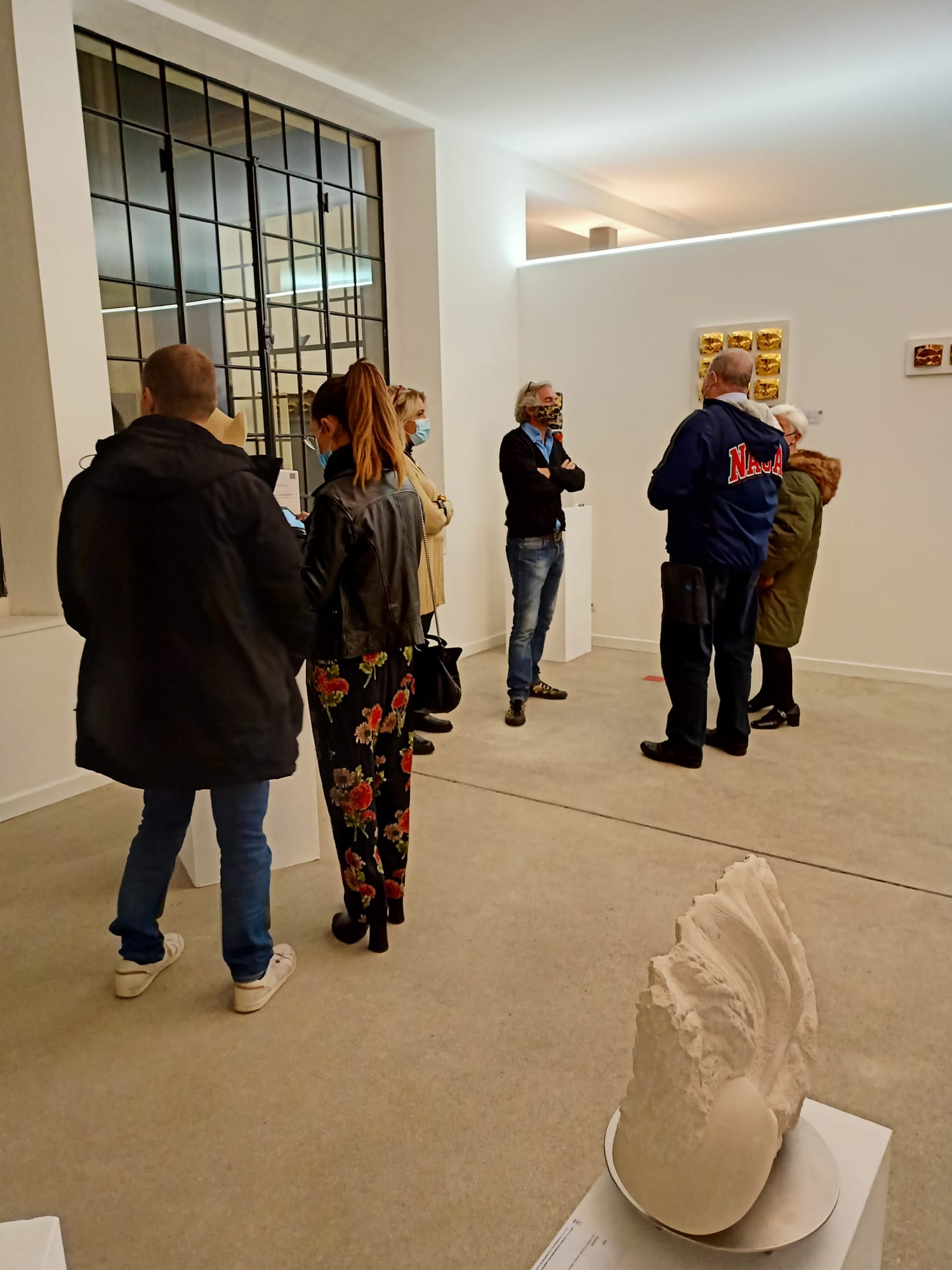Como-Ausstellung-Besucher